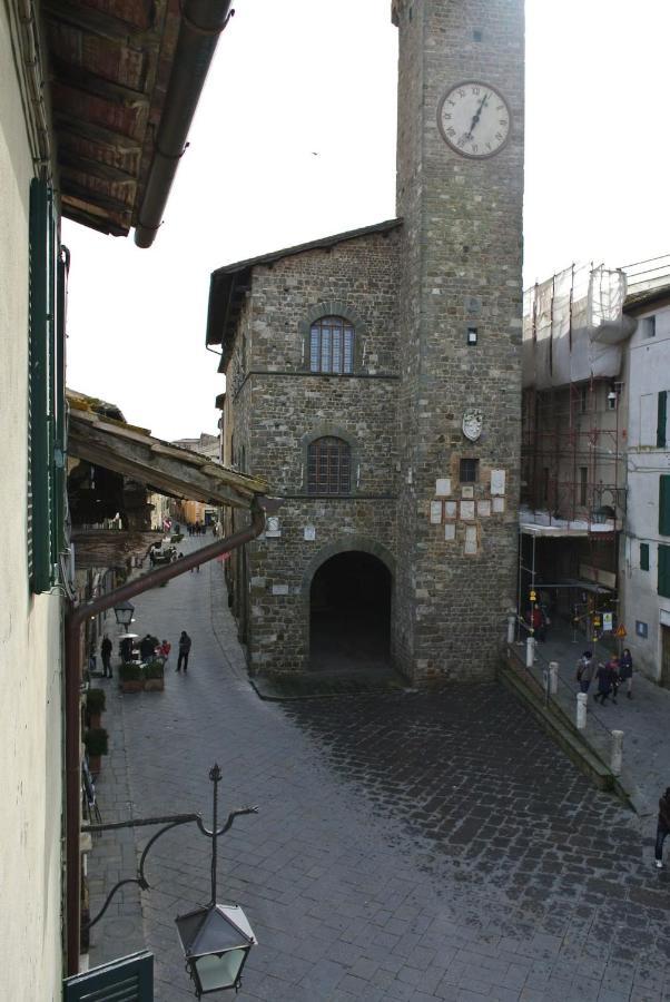 Historic Center Apartment With Private Garage Montalcino Zewnętrze zdjęcie