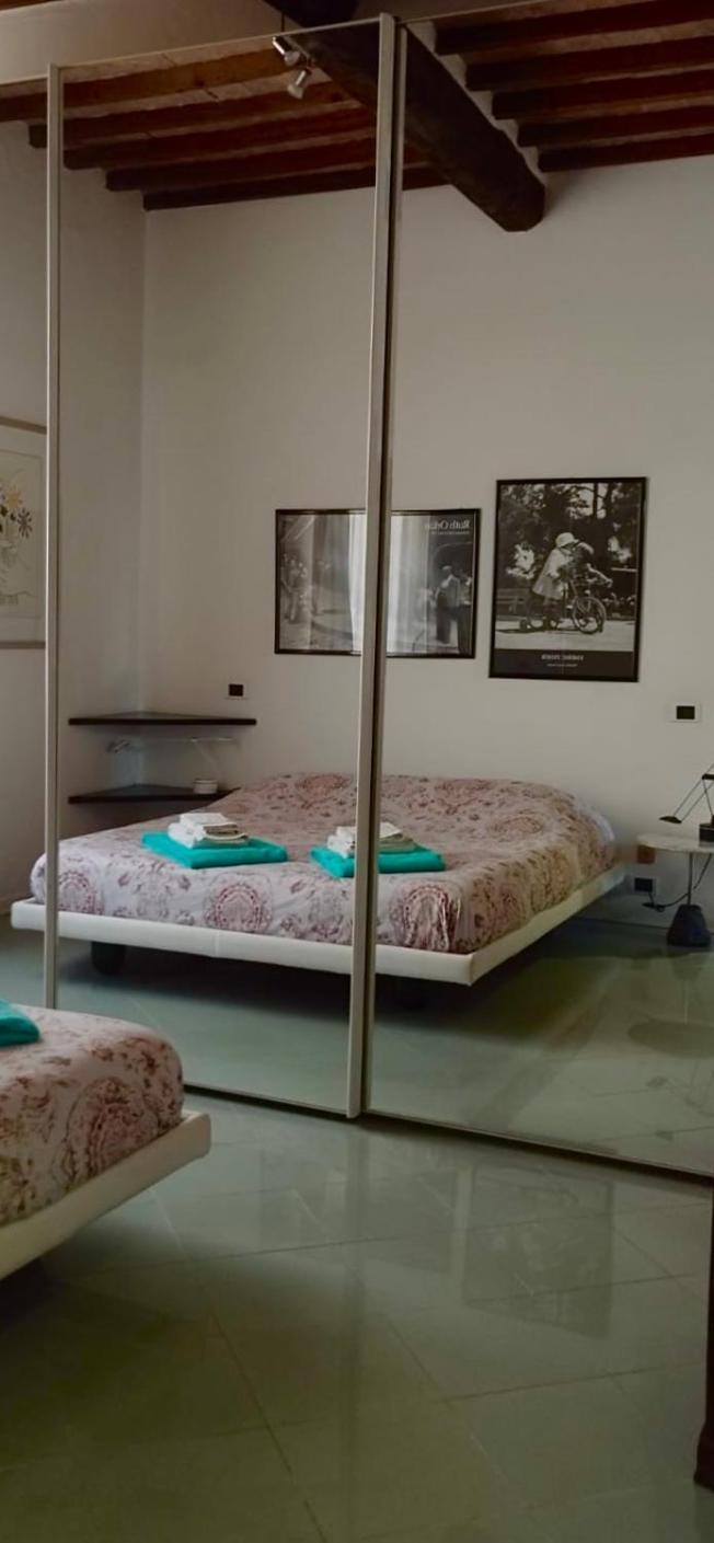 Historic Center Apartment With Private Garage Montalcino Zewnętrze zdjęcie